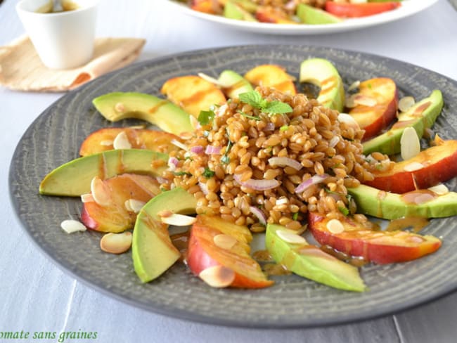 Salade gourmande et sucrée salée au petit épeautre