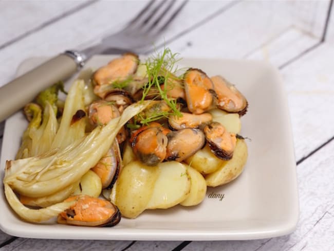 Salade de pommes de terre aux moules flambées et au fenouil