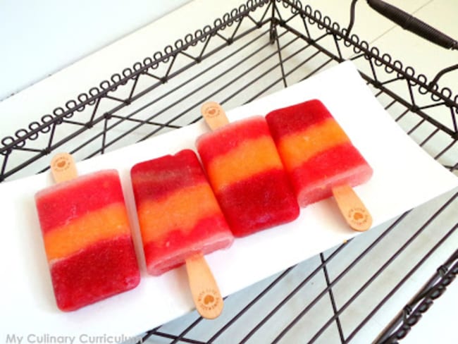 Bâtonnets glacés aux fraises, melon et pastèque