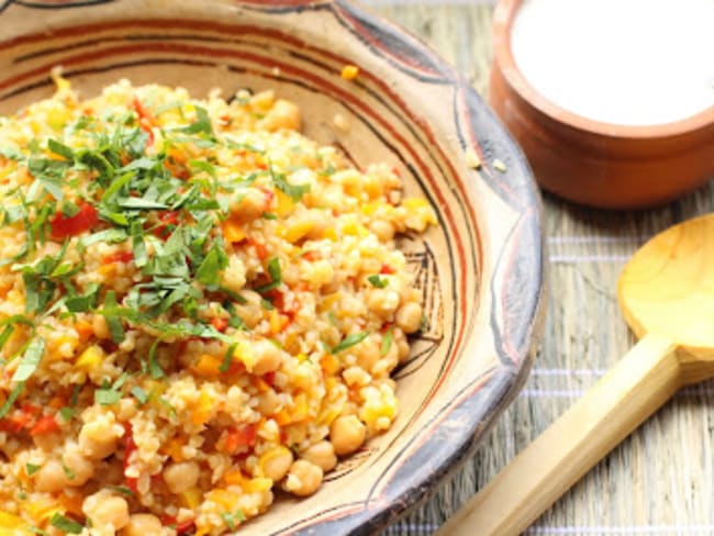 Pilaf de boulghour, sauce tahiné