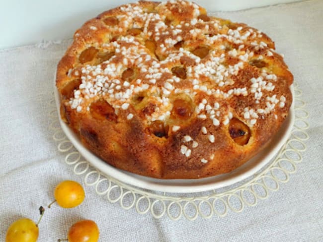 Gâteau gourmand aux mirabelles