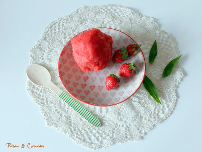 Sorbet fraise-verveine au sirop de coco