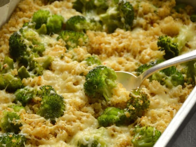 Gratin quinoa, brocoli, emmental