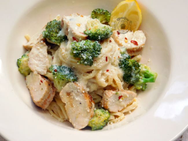 Linguine au poulet grillé, brocoli et citron, Sauce Alfredo