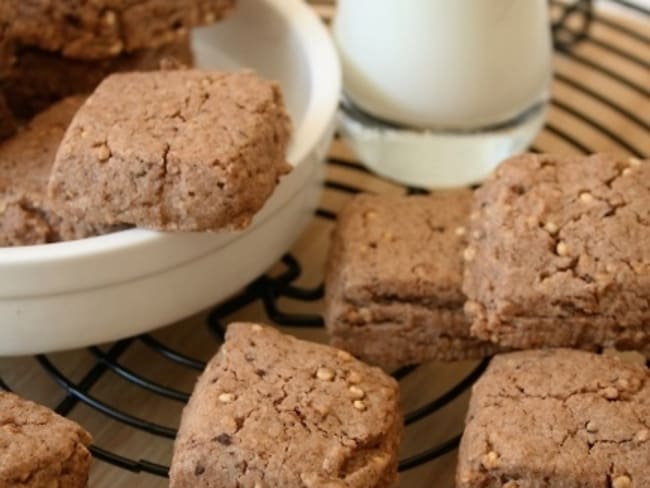 Sablés au chocolat et quinoa soufflé