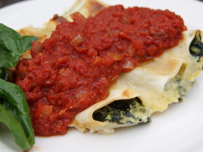 Cannelloni au brocciu et épinards