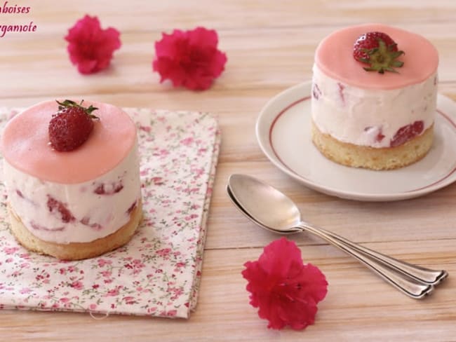 Entremets fraise et chantilly au mascarpone