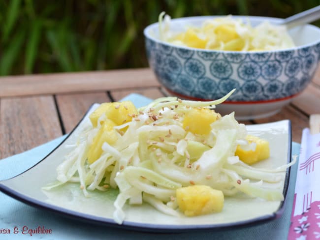 Salade exotique de chou blanc à l’ananas