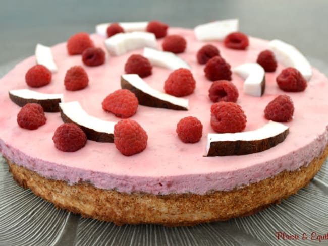 Entremet framboise coco pour Octobre Rose