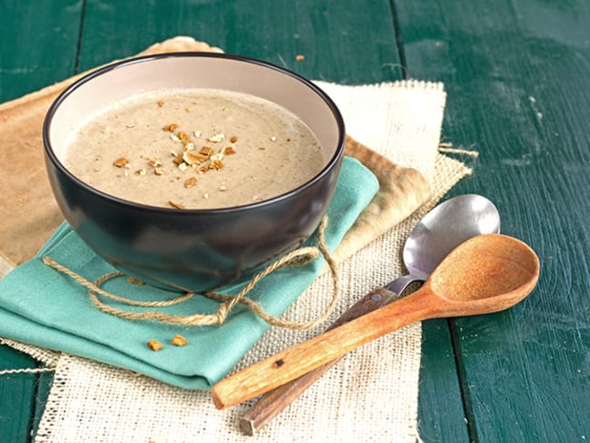 Crème de bolets frais : un délice de champignons d'automne