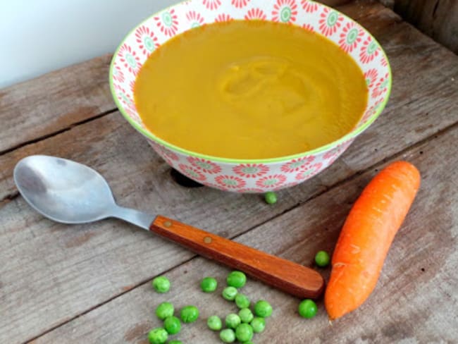 Soupe de petits pois et carottes