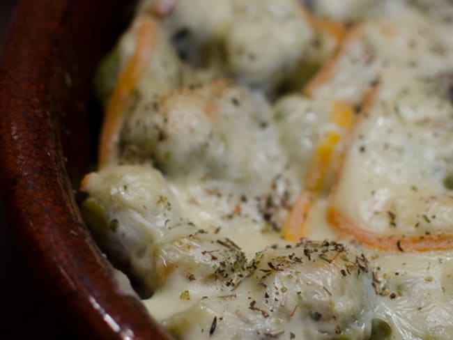 Choux de Bruxelles et marrons gratinés à la raclette