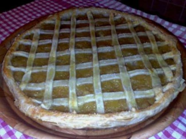 Tarte quadrillée à la compote de pommes