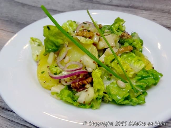 Salade d'automne aux pommes de terre, comté et fruits secs