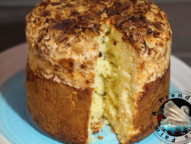 Panettone aux agrumes et amandes