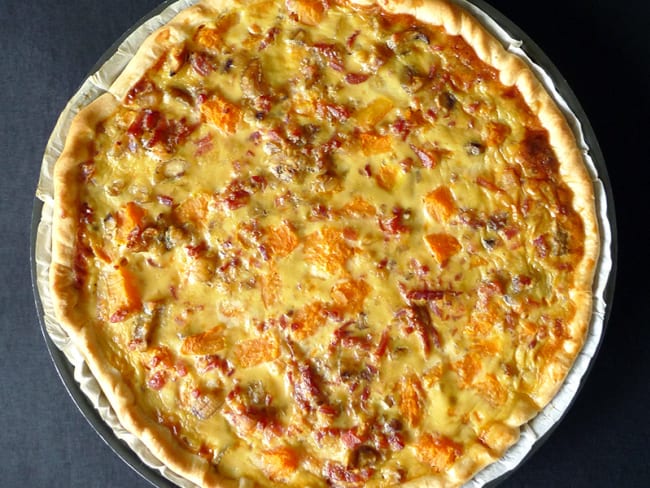 Quiche au potiron, au jambon cru et aux châtaignes