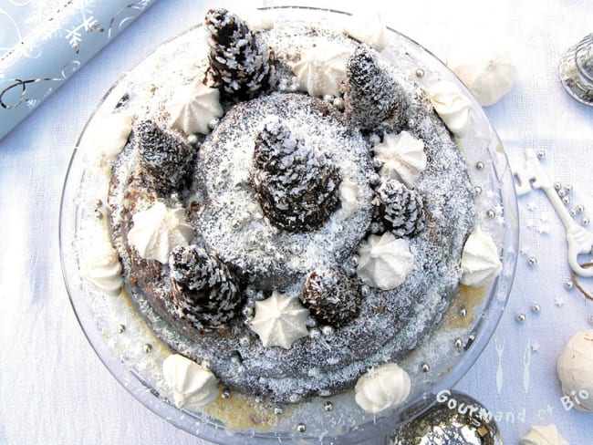 Forêt enneigée aux trois chocolats : un beau gâteau pour les fêtes