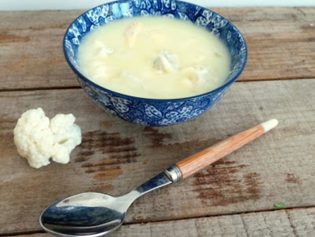 Soupe veloutée de chou-fleur au gorgonzola