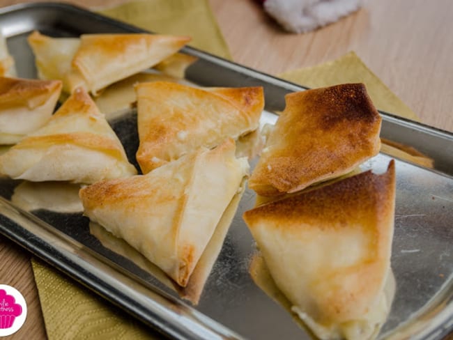 Samoussa au fromage de chèvre et miel