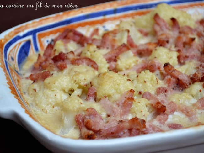 Gratin de chou-fleur aux lardons, moutarde à l'ancienne et parmesan