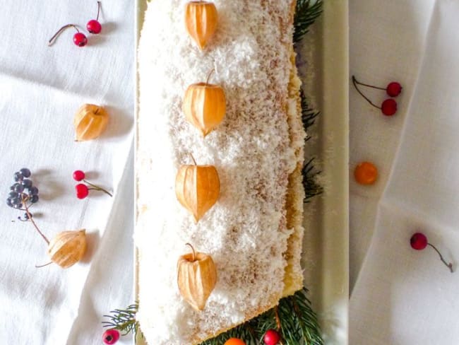 Bûche de Noël kiwi mandarine coco vegan