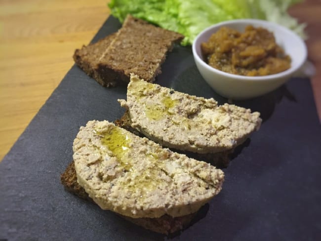 Terrine végétale festive et son chutney poire et butternut pour les fêtes