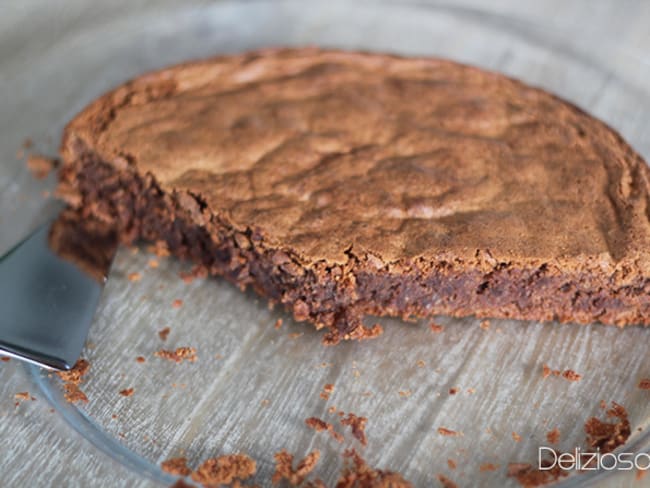 Gâteau à la crème de marron, noisette et chocolat