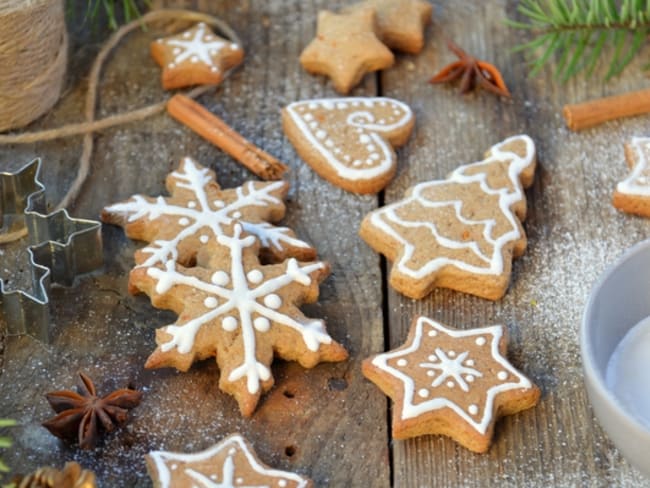 Biscuits à l'orange et aux épices de Noël 