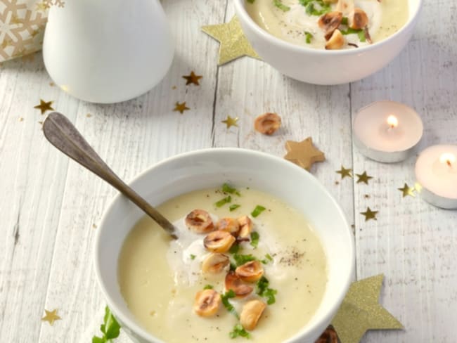 Velouté de panais aux noisettes grillées