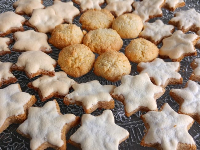 Bredele amaretti et étoiles à la cannelle