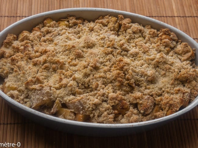 Crumble pommes, poires, châtaignes et bananes