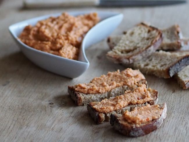 Poichichade provençale aux tomates confites pour l'apéritif