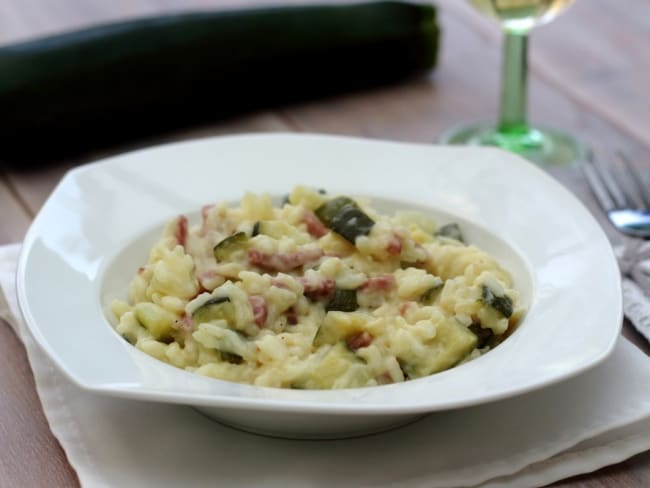 Risotto crèmeux aux courgettes et bacon