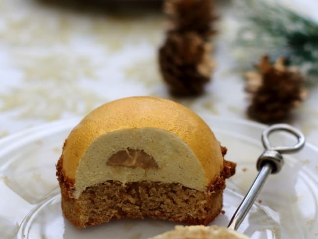 Dôme bavarois à la vanille et spéculoos pour le dessert