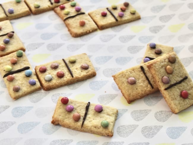 Biscuits dominos