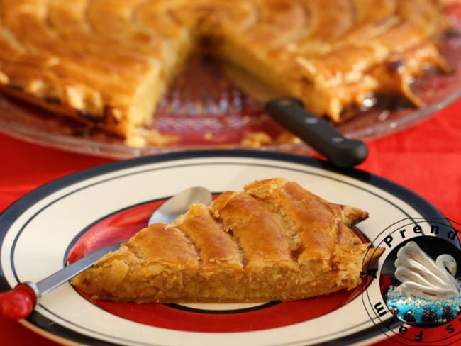 Galette des rois crème d'amandes mangue avec le Juice Expert de Magimix