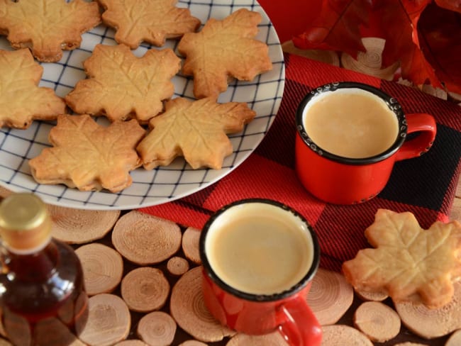 Biscuits feuilles d'érable maison