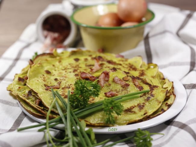 Crêpes au lard et aux fines herbes