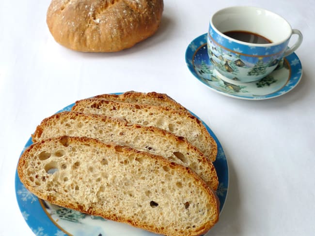 Pain de campagne (pétrissage à la main - recette facile)