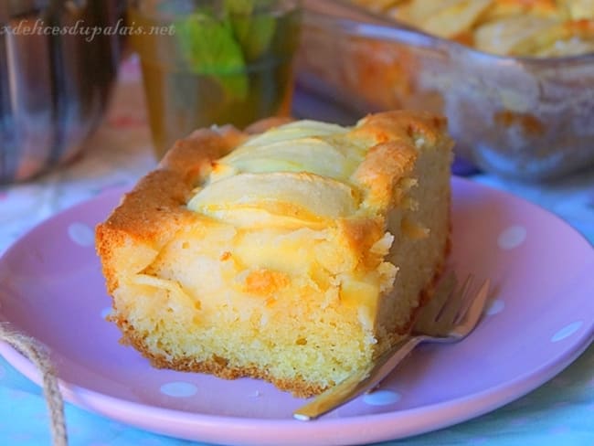 Gâteau éponge aux pommes