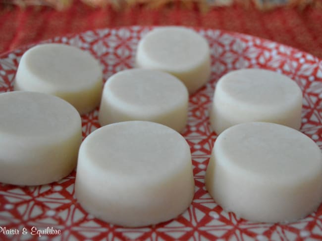 Barfi ou petits gâteaux au lait