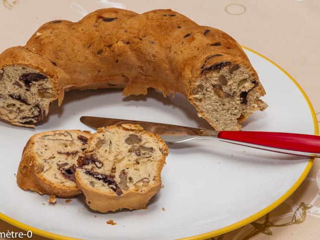 Couronne au chocolat et aux noix