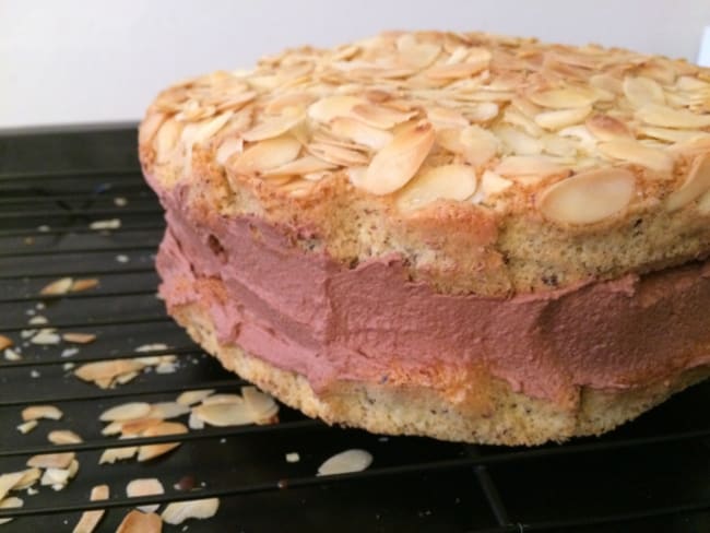 Gâteau moelleux aux amandes et aux noisettes