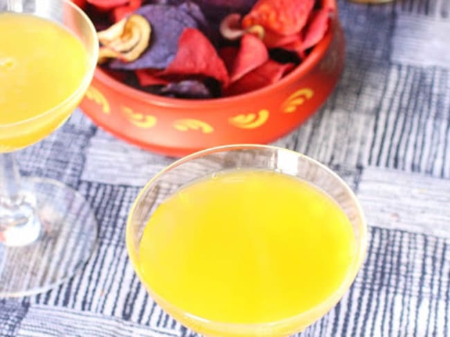 Boisson pétillante gingembre curcuma orange