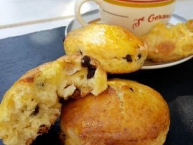 Scones gourmands de poires et chocolat