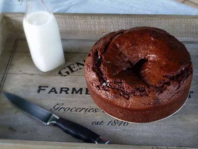 Gâteau fondant au chocolat et à la crème fraîche