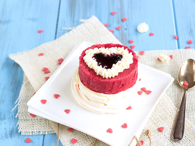 Vacherin glacé individuel à la framboise, un dessert pour la Saint Valentin