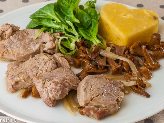 Filet de porc aux girolles et à la polenta