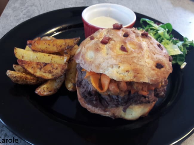 Hamburger de boeuf bourguignon