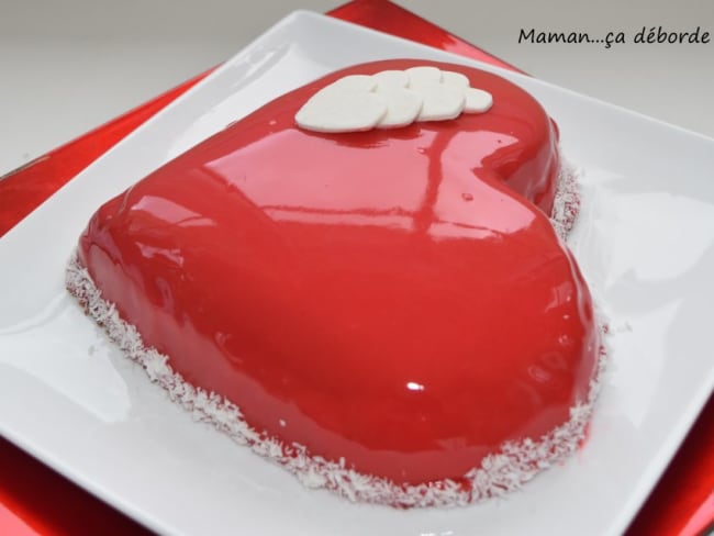 Bavarois coeur bombé et glaçage miroir pour la Saint Valentin